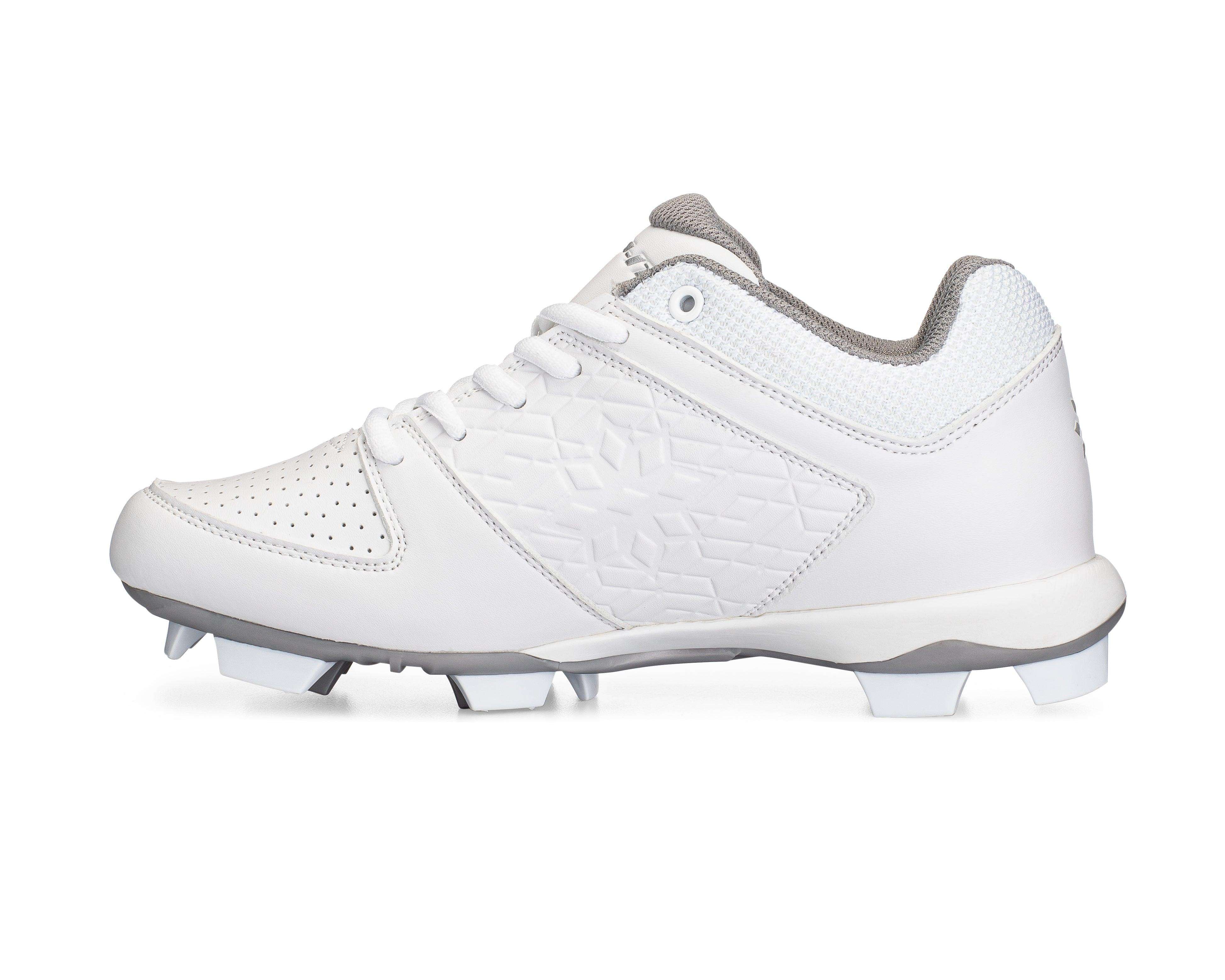 Girls softball cleats hot sale size 5